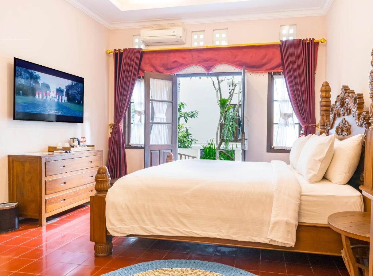 Clemmie Huis Yogyakarta Exterior photo